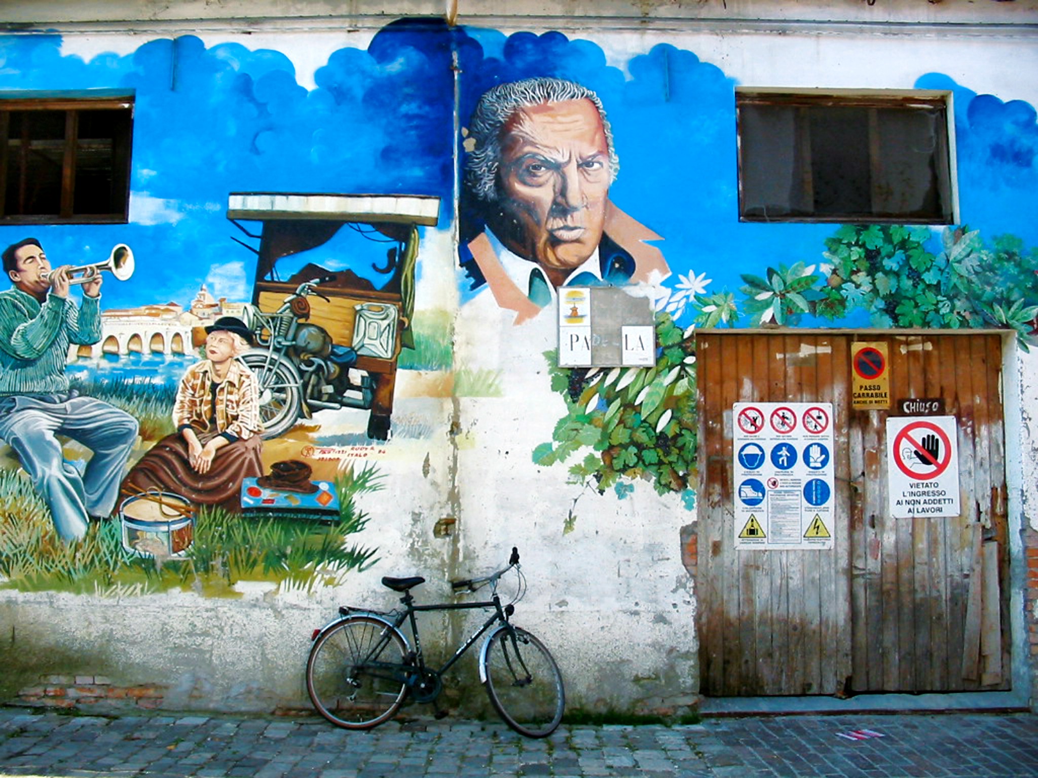 fellini-murales